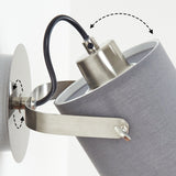 Moderne Wandleuchte mit Stoffschirm, mattnickel- und schwarzen Akzenten für Wohnzimmer und Schlafzimmer 