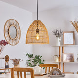 Boho Rattan Geflochtene Glockenförmige Pendelleuchte für Esszimmer und Wohnbereich 