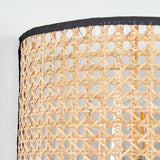 Boho Rattan Wandleuchte mit perforiertem Design und schwarzem Metallrahmen für Wohnzimmer und Schlafzimmer 