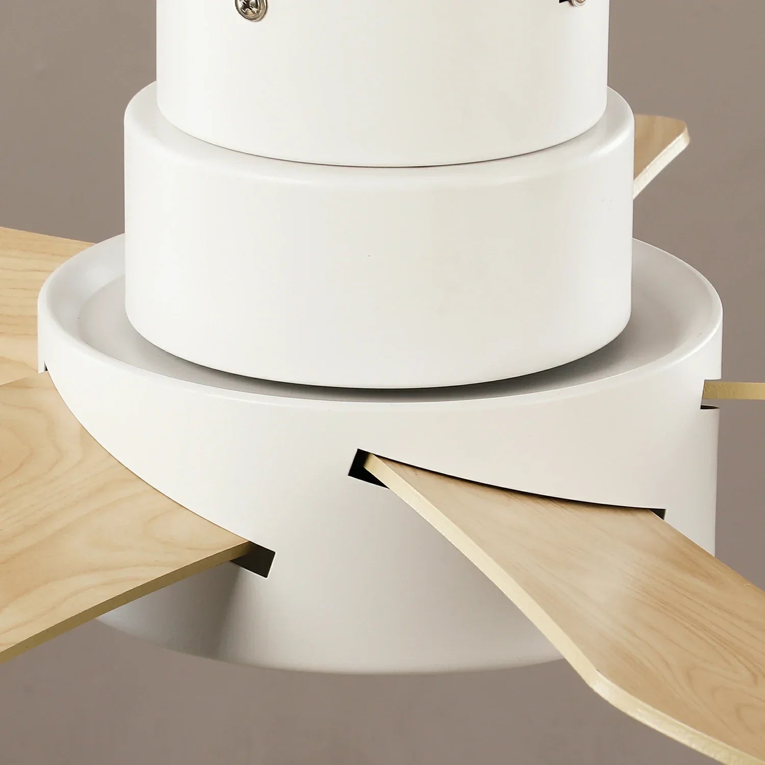 Weston Silent Ceiling Fan Ø76 cm with 5 Blades and LED Light