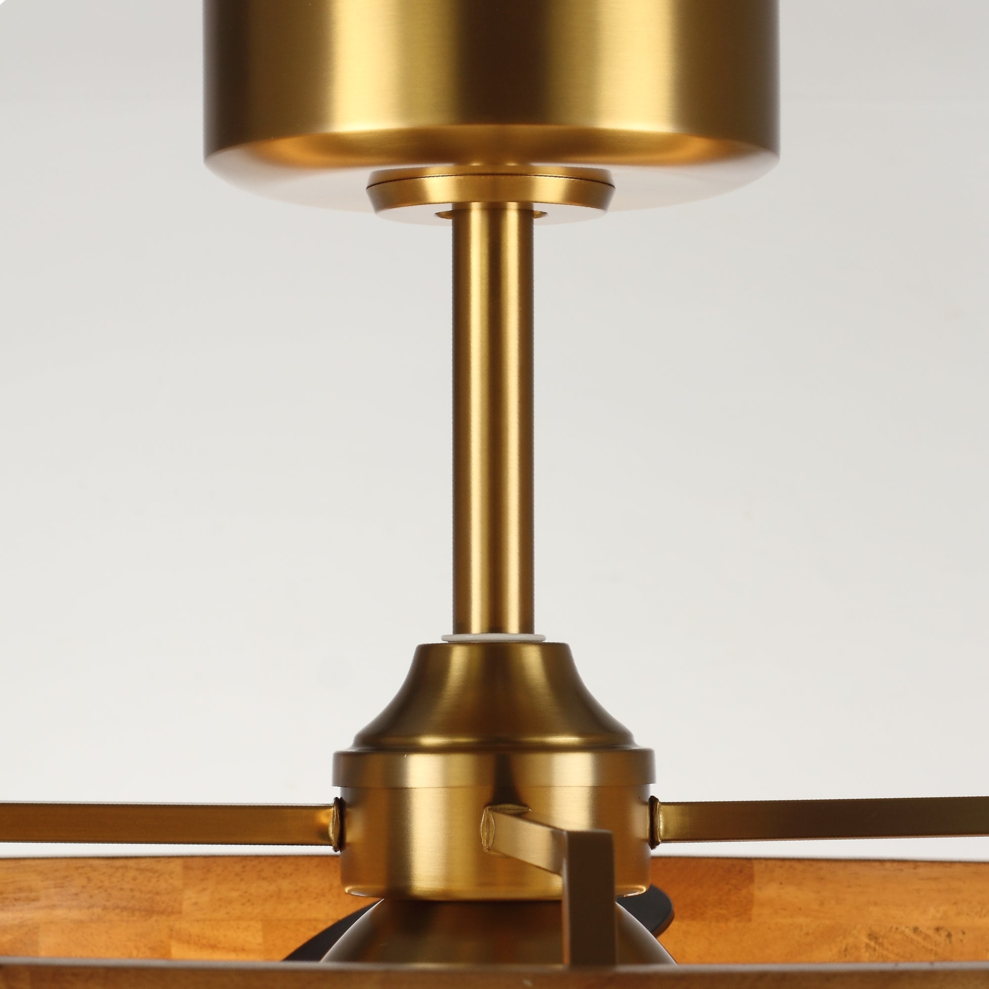 RAVELLO Ceiling Fan Ø84 cm with LED Light and Hidden Blades