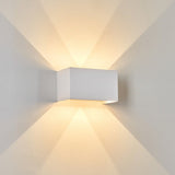 Moderne weiße Außenwandleuchte 